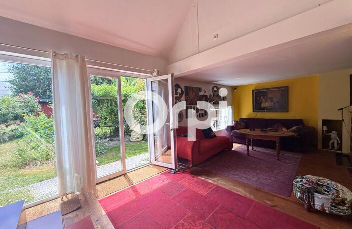 GUÉRANDE – AU CALME D’UN HAMEAU, UNE MAISON ATYPIQUE PLEINE DE CHARME ! — photo 4