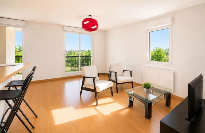 ARGOULETS - Appartement T3 avec Terrasse, Parking & Cellier — photo 2