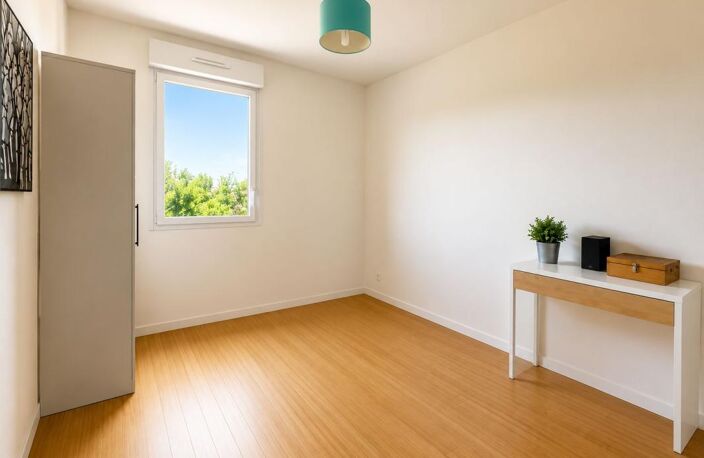 ARGOULETS - Appartement T3 avec Terrasse, Parking & Cellier — photo 5