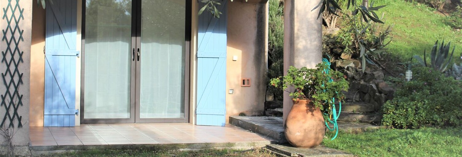 Appartement 1 Pièce 16 m² à louer à La Roquette-sur-Siagne (06550)