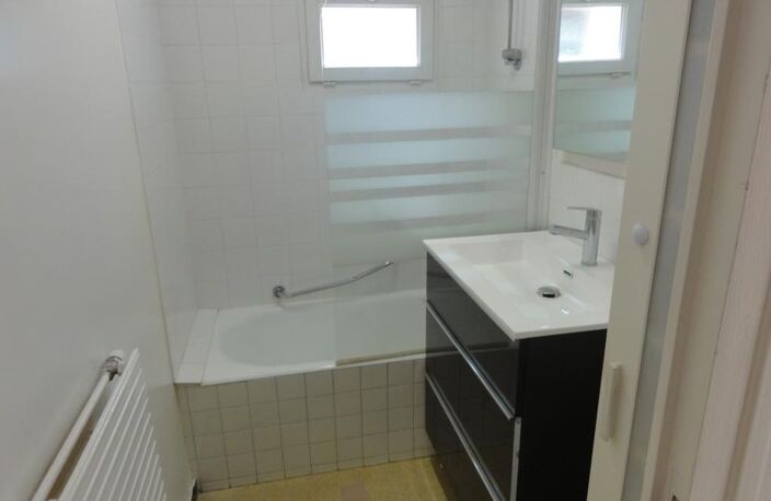 Appartement de 65m2 à louer sur Saint-Étienne — photo 3