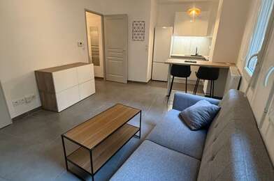 Appartement 2 pièces 830 €