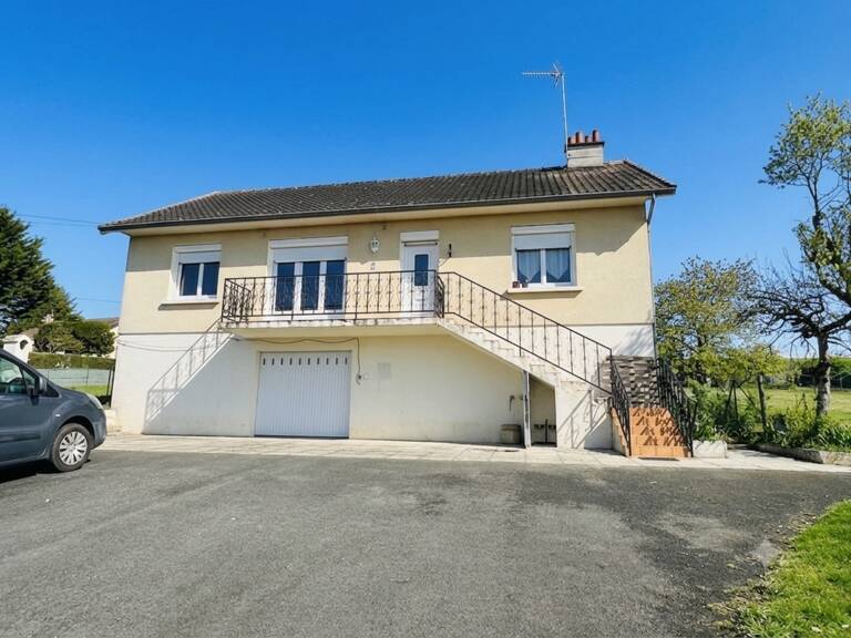 Maison 3 chambres + grand sous sol et grand terrain clos 10 min Châtellerault — photo 1