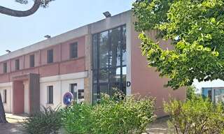Local industriel  15 m² à louer à Les Pennes-Mirabeau (13170)
