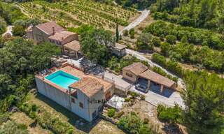 Maison 8 Pièces 200 m² à vendre à La Cadière-d'Azur (83740)
