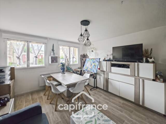 Appartement à vendre 4 pièces BOURG EN BRESSE (01) - 2 chambres - 1 cave — photo du bien