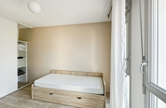 Appartement à vendre 1 pièces 20m2, meublé, local à vélos — photo 2