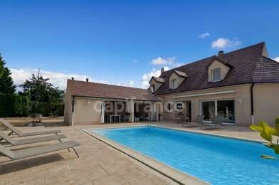 Maison 8 pièces 529000 €