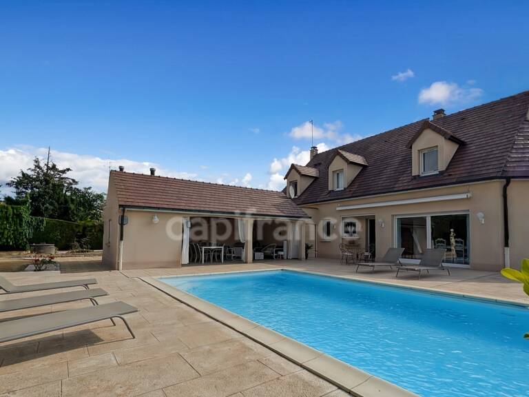 À 5 minutes de Chalon-sur-Saône (71) ​Superbe Villa de 223.59m² double garage et dépendance Parc de 1 800 m² Piscine & Pool House ! — photo 1