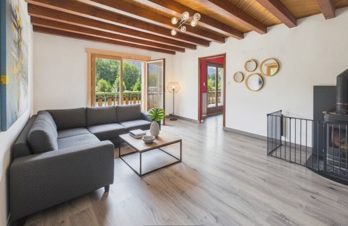 Haute Savoie (74), à vendre VERCHAIX - Domaine skiable Grand Massif - Appartement T5 — photo 2