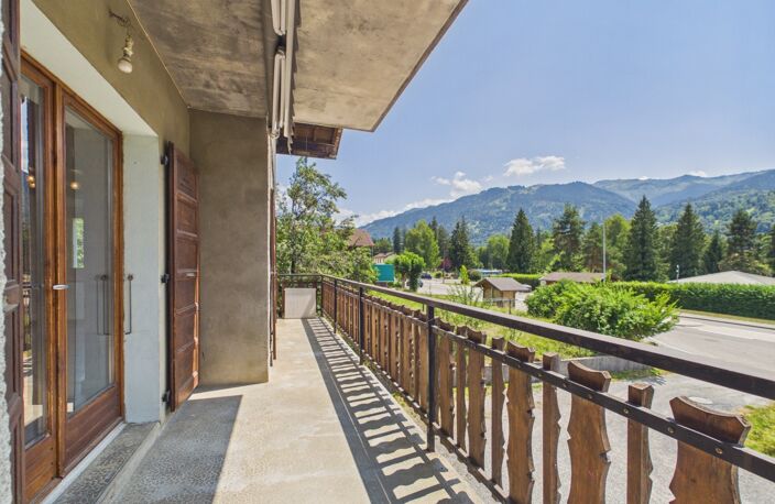 Haute Savoie (74), à vendre VERCHAIX - Domaine skiable Grand Massif - Appartement T5 — photo 3
