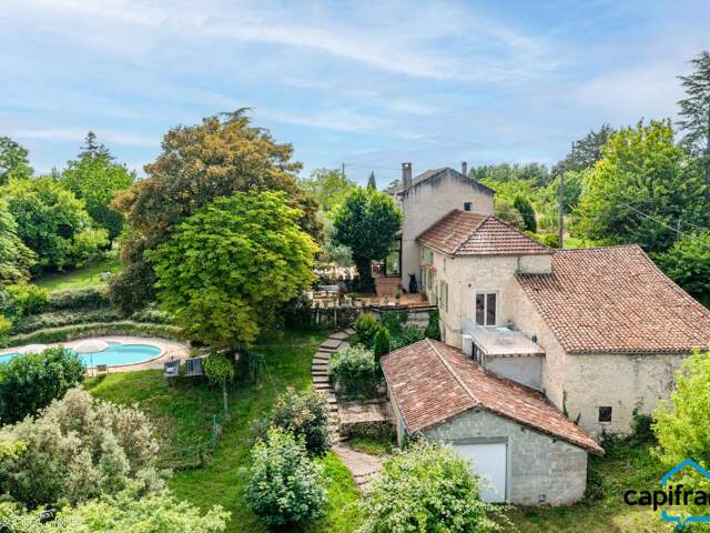 Ensemble de 2 maisons à 25mn d'AGEN(47), 1h de Bordeaux, 3h30 de Paris — photo du bien