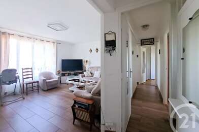 Appartement 4 pièces 300000 €