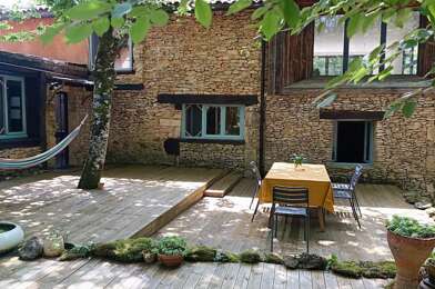 Maison 5 pièces 325500 €