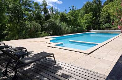 Maison 13 pièces 475000 €