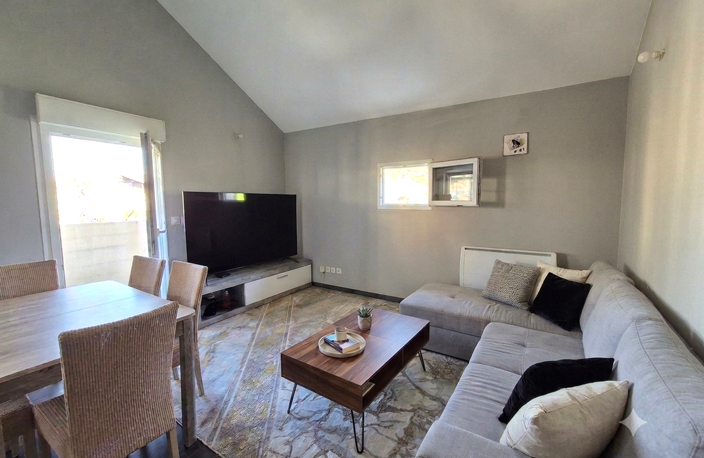 PUBLIER - T3 Duplex avec jardin — photo 2