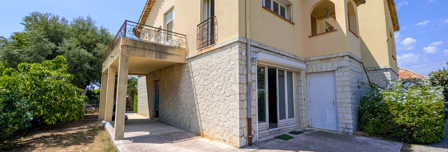 Maison 8 Pièces 258 m² à vendre à Cagnes-sur-Mer (06800)