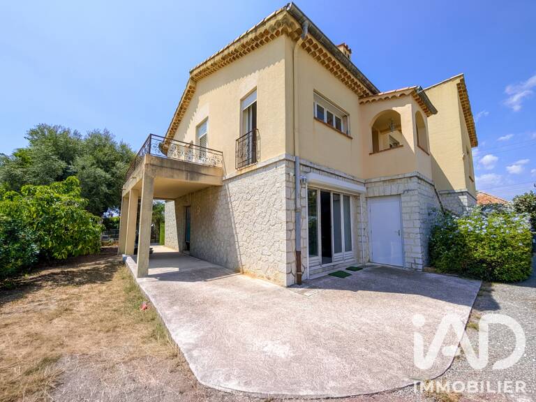 Vente Maison/villa 8 pièces — photo 1