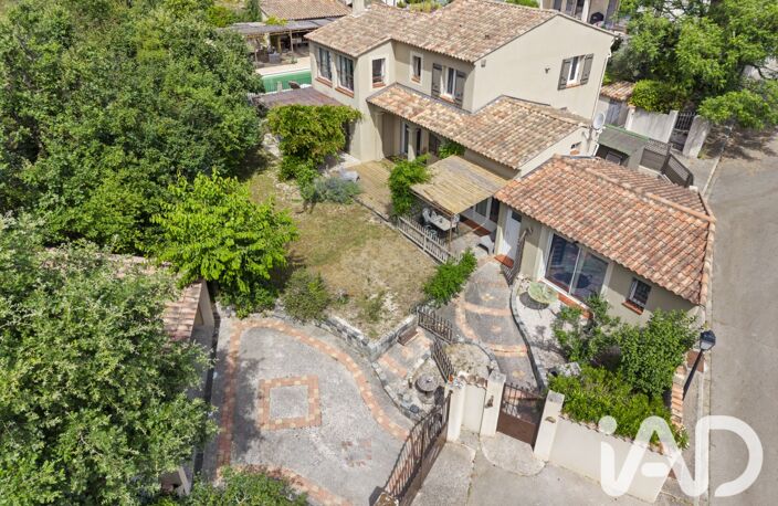 Vente Maison/villa 6 pièces — photo 2
