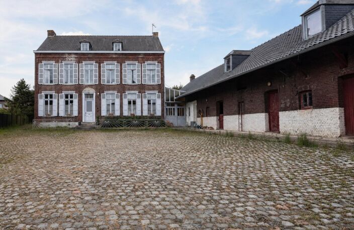 Demeure de caractère au sein d'un village recherché de la Pévèle — photo 3