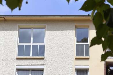 Appartement 3 pièces 64000 €