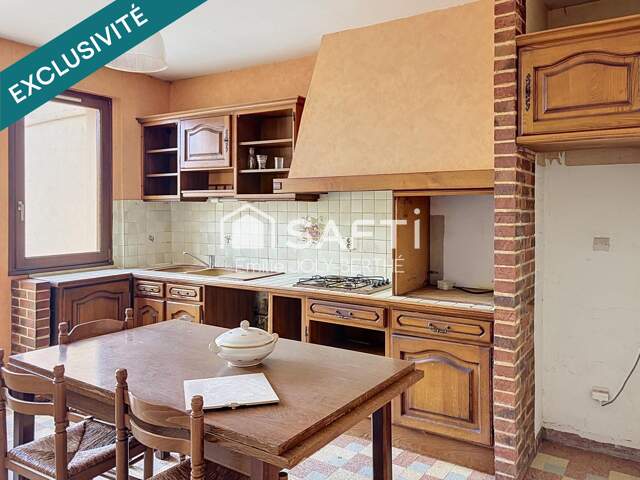 MAISON DE VILLE, 103 M², 5 PIECES - SECTEUR MESLAY DU MAINE / 53170 — photo du bien