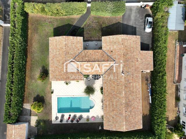 Maison 172 m² très au calme, piscine, 1223 m² — photo du bien