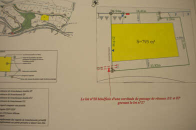Terrain  81900 €