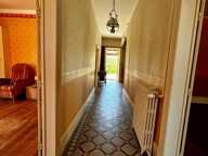 MAISON DE CARACTERE COEUR BAZOIS  FACE AU CANAL - TOUTES COMMODITES - COUR ET DEPENDANCES - — photo 4