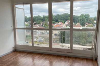 Appartement 3 pièces 840 €