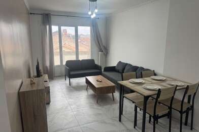 Appartement 4 pièces 970 €