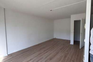 Appartement 1 pièces 590 €