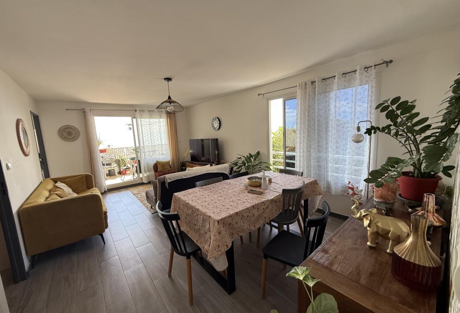 Charmant F3 de 72 m2 plus terrasse 12 m2 vue mer — photo 1