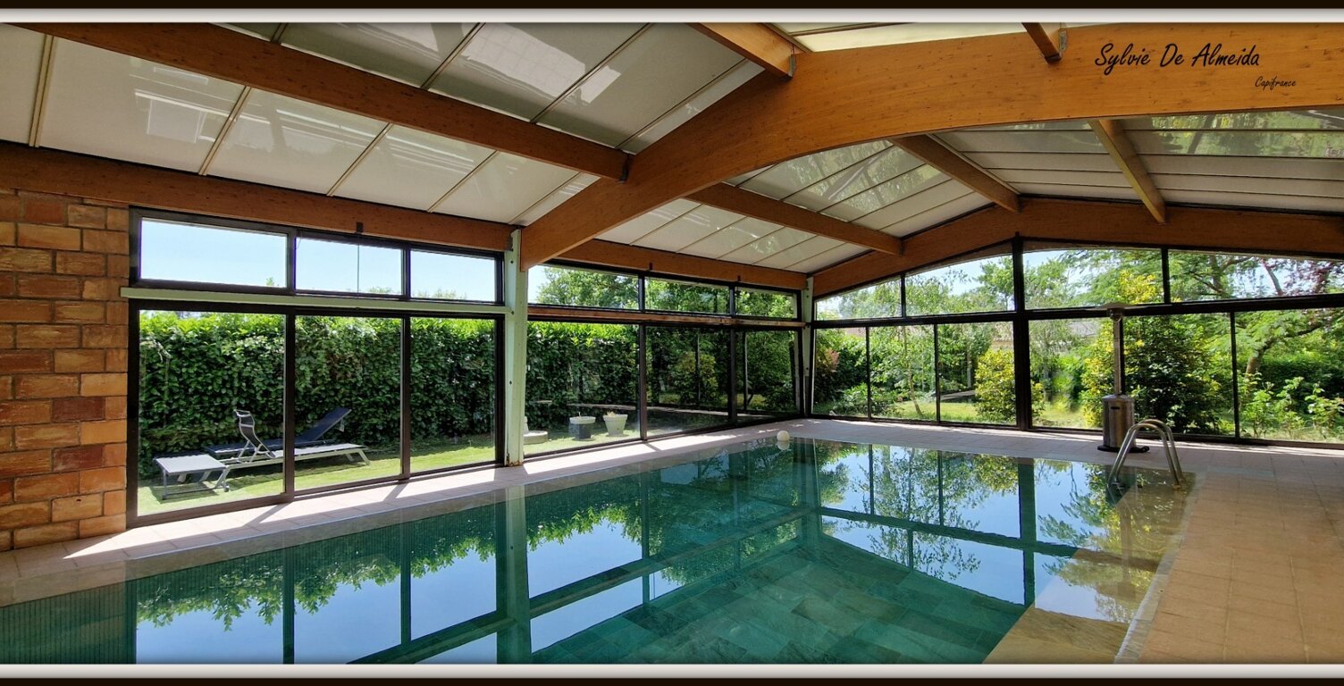 Propriete à vendre 8 pièces 285 m² REPLONGES (01), Piscine, 4 suites, double garage, terrain 2136 m² — photo 1
