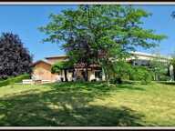 Propriete à vendre 8 pièces 285 m² REPLONGES (01), Piscine, 4 suites, double garage, terrain 2136 m² — photo 2