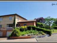 Propriete à vendre 8 pièces 285 m² REPLONGES (01), Piscine, 4 suites, double garage, terrain 2136 m² — photo 3