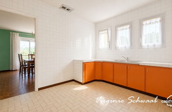 PUYOO (64)Maison familiale - 137 m2 - 6 chambres - sous-sol - 2 600 m2 de terrain clos — photo 5