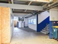 Local/bureau à louer COLOMBES (92)- Bâtiment industriel R+ 1 de 780 m2 et un terrain de 1 300 m2 - Loyer mensuel HT 10 000 € — photo 3