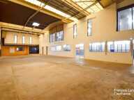 Local/bureau à louer COLOMBES (92)- Bâtiment industriel R+ 1 de 780 m2 et un terrain de 1 300 m2 - Loyer mensuel HT 10 000 € — photo 4