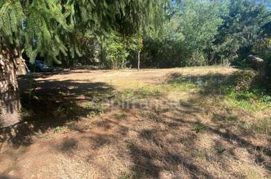 Terrain  232000 €