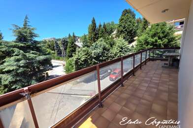 Appartement 3 pièces 173600 €