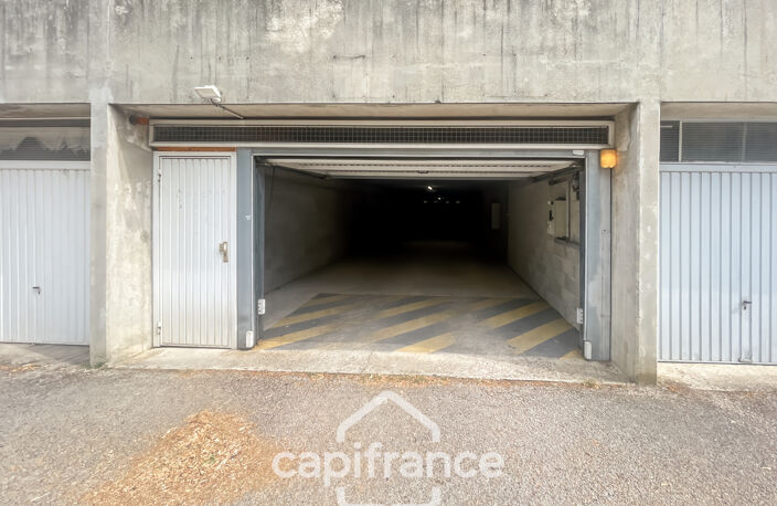 Dijon – Garage fermé de 13 m² dans résidence sécurisée, proche gare — photo 5