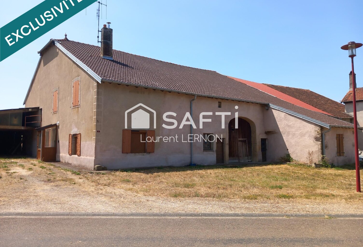 CORPS DE FERME DE 80 M² SUR UN TERRAIN DE 5000 M² — photo 1