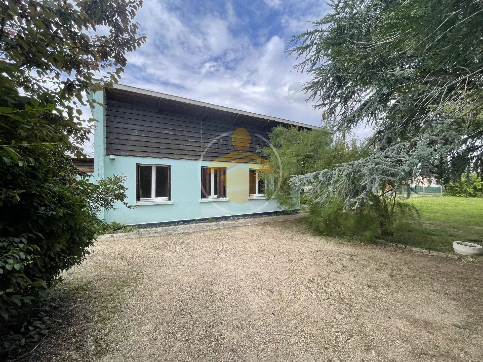 Maison 5 pièces · à Beautor · 91 350 €