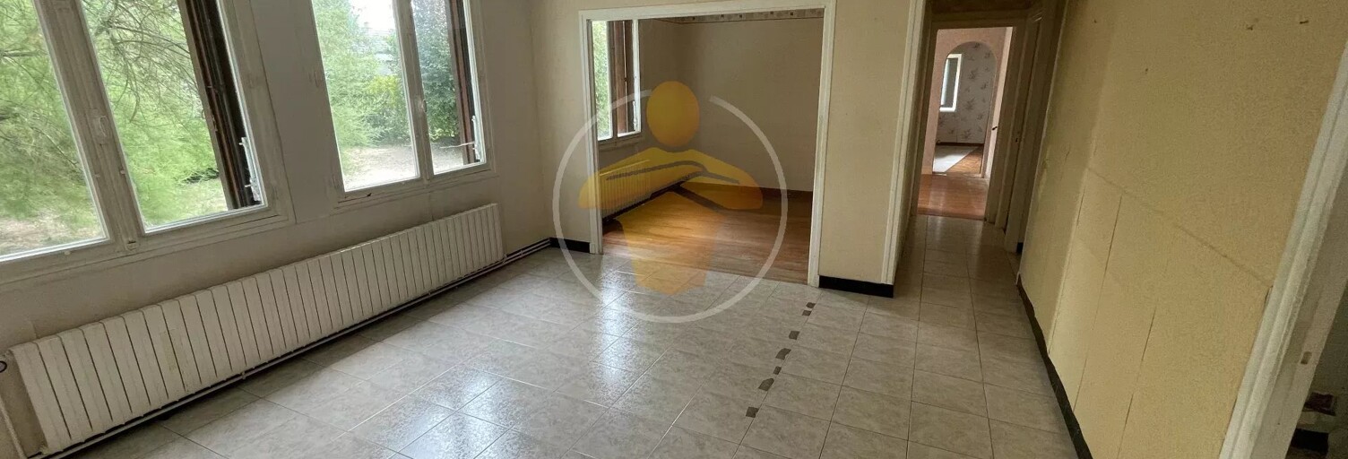 Maison 5 Pièces  m² à vendre à Beautor (02800)