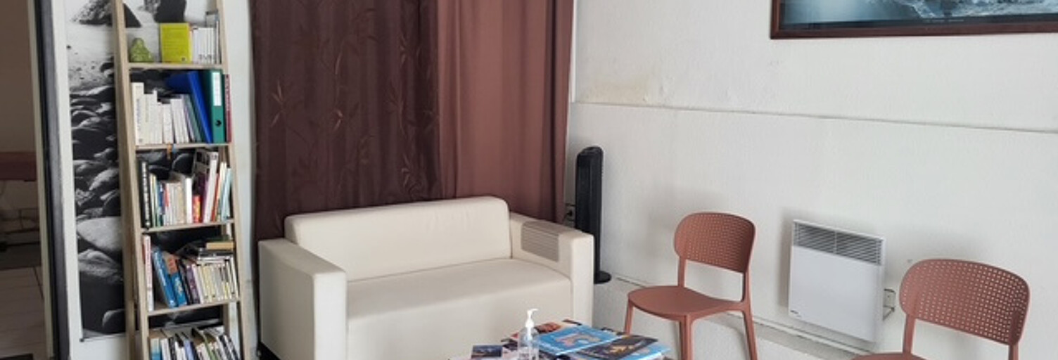 Commerce  35 m² à louer à Florensac (34510)