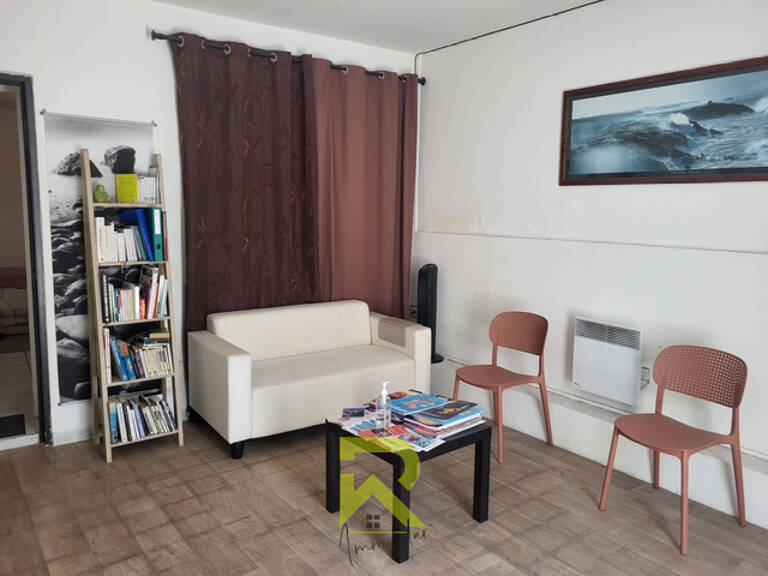 local professionnel — photo 1