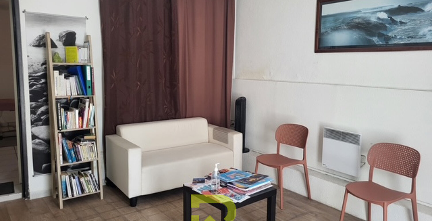 local professionnel — photo 1