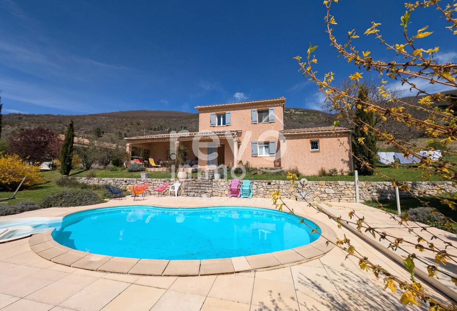 Maison — photo 1