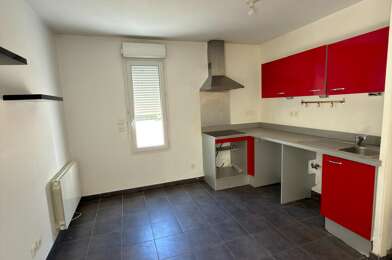Appartement 3 pièces 920 €